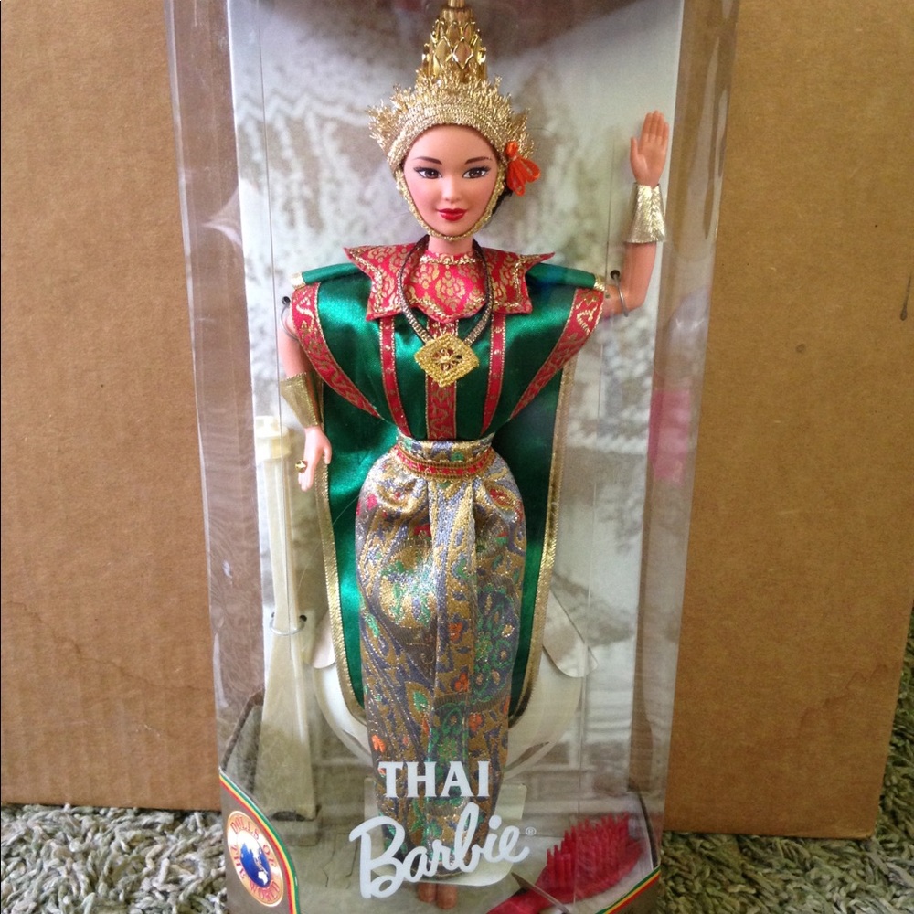 Thai Barbie 1997 collector Barbie